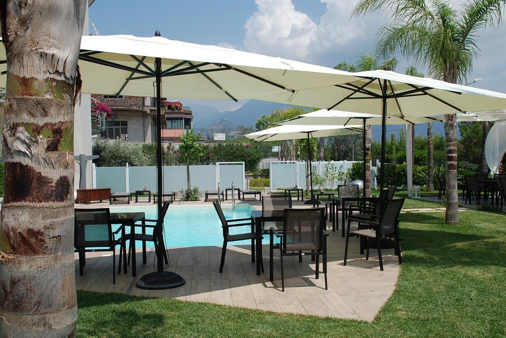 Chez Le Sourire Hotel จิฟโฟนี วัลเล เปียนา ภายนอก รูปภาพ