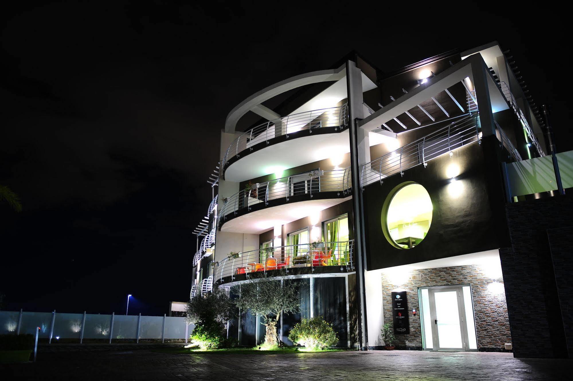 Chez Le Sourire Hotel จิฟโฟนี วัลเล เปียนา ภายนอก รูปภาพ