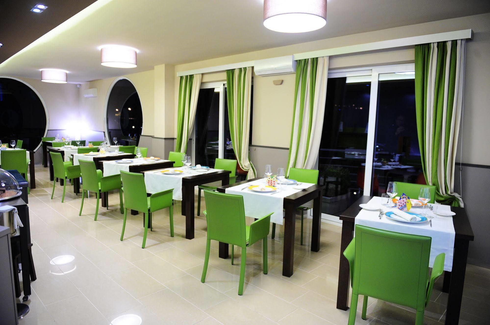 Chez Le Sourire Hotel จิฟโฟนี วัลเล เปียนา ภายนอก รูปภาพ
